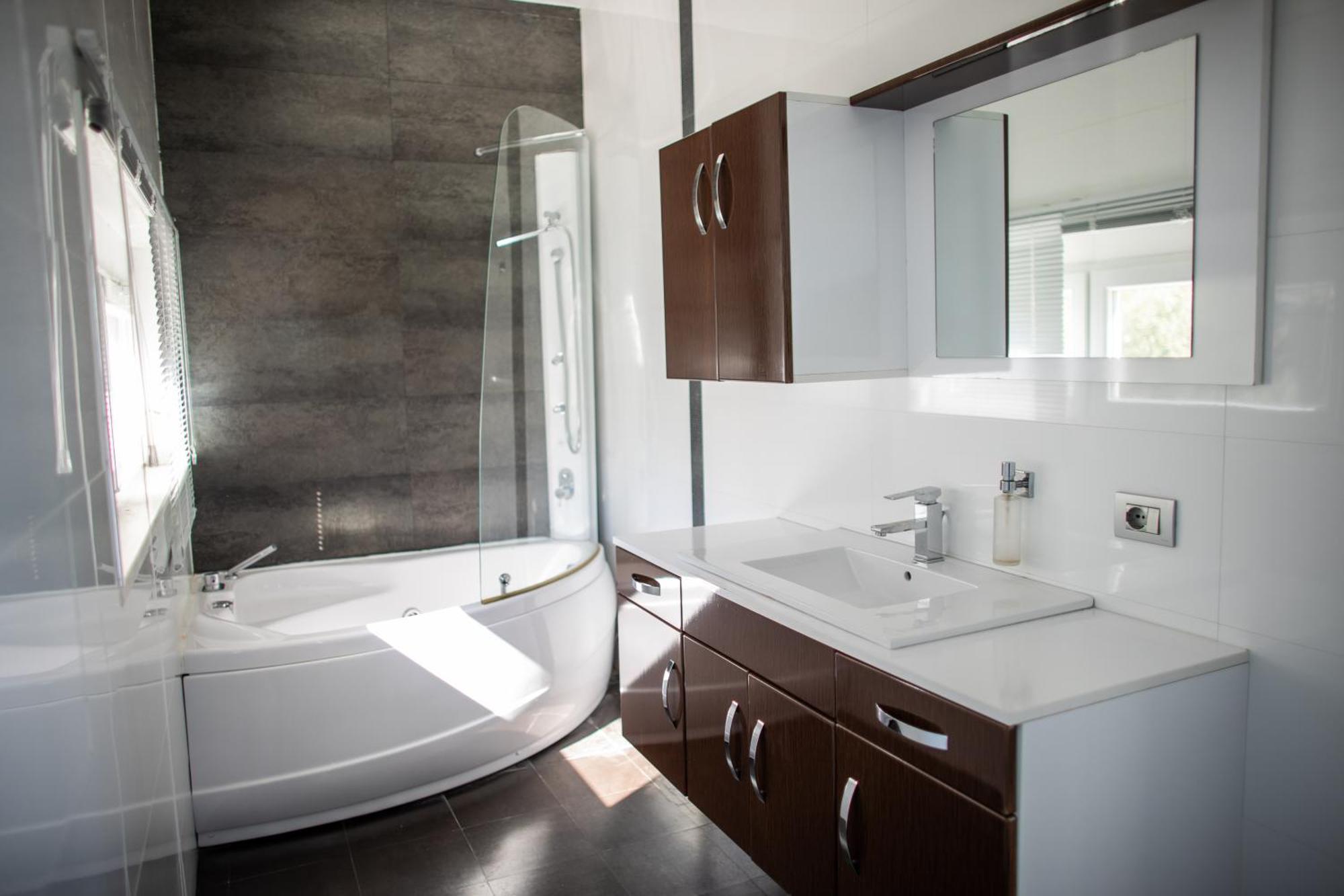 Exclusive Lake Villa Shiroka Ngoại thất bức ảnh